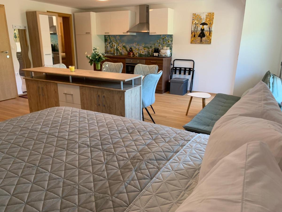 Apartmaji Pr' Nas 라스코 외부 사진